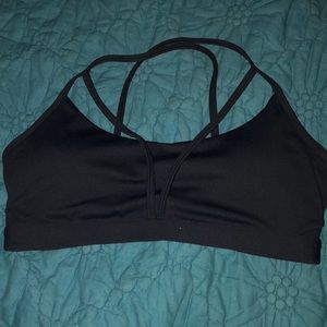 Demi Lovato fabletics sports bra